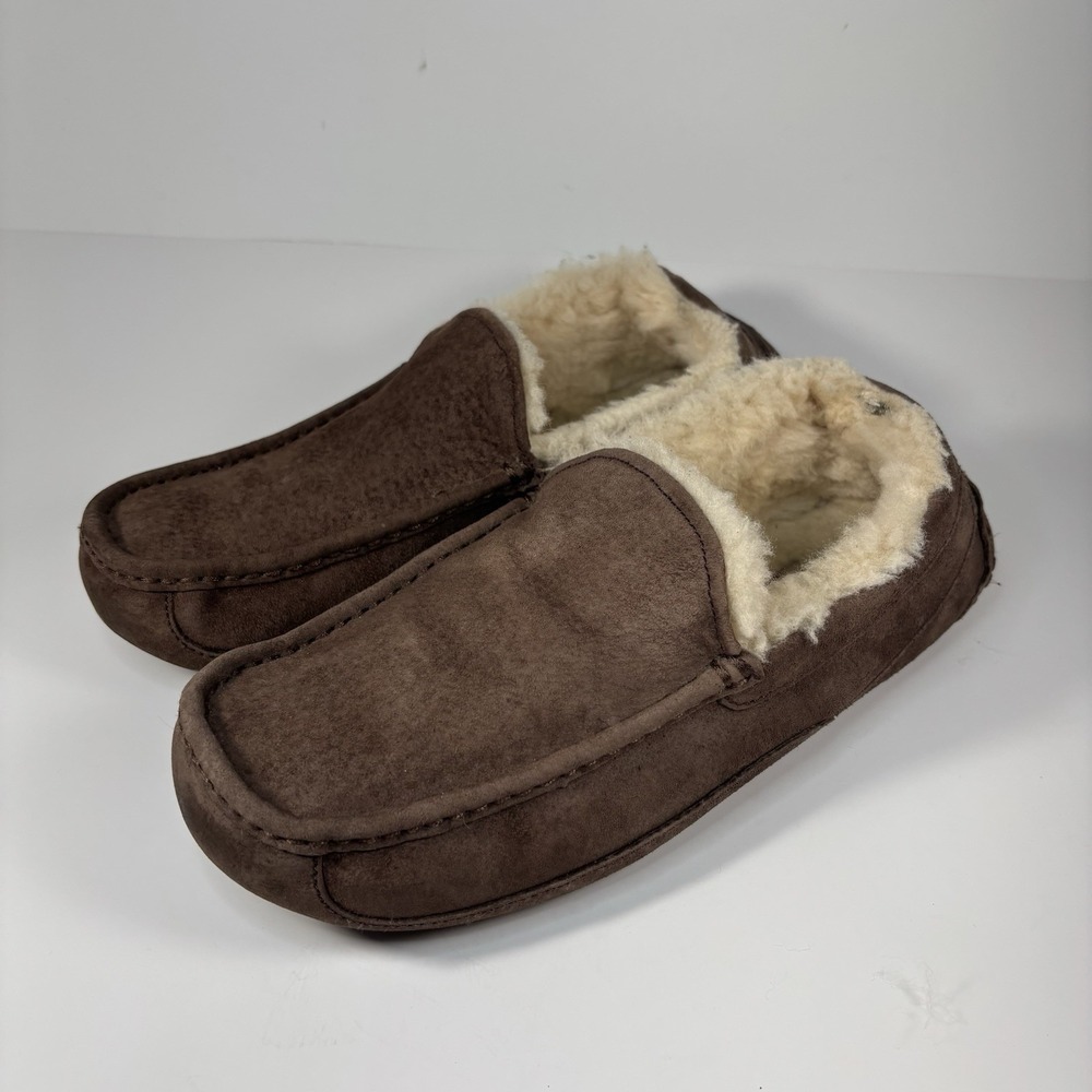 UGG Australia Slip On Moccasin Slippers Men's Sz 9 Brown Fur Lined